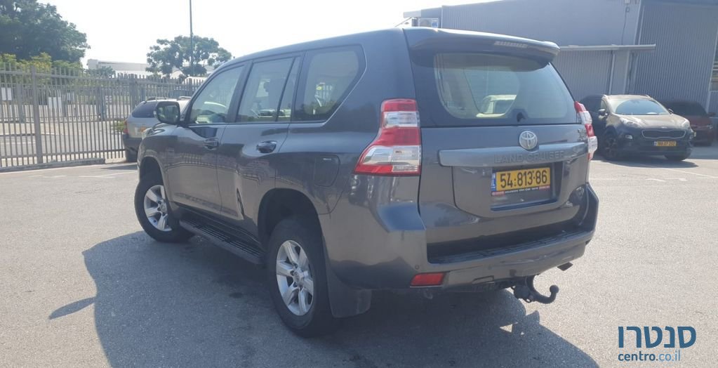 2017' Toyota Land Cruiser טויוטה לנד קרוזר photo #2