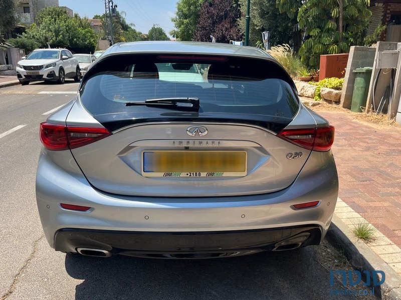 2018' Infiniti Q30 אינפיניטי photo #2