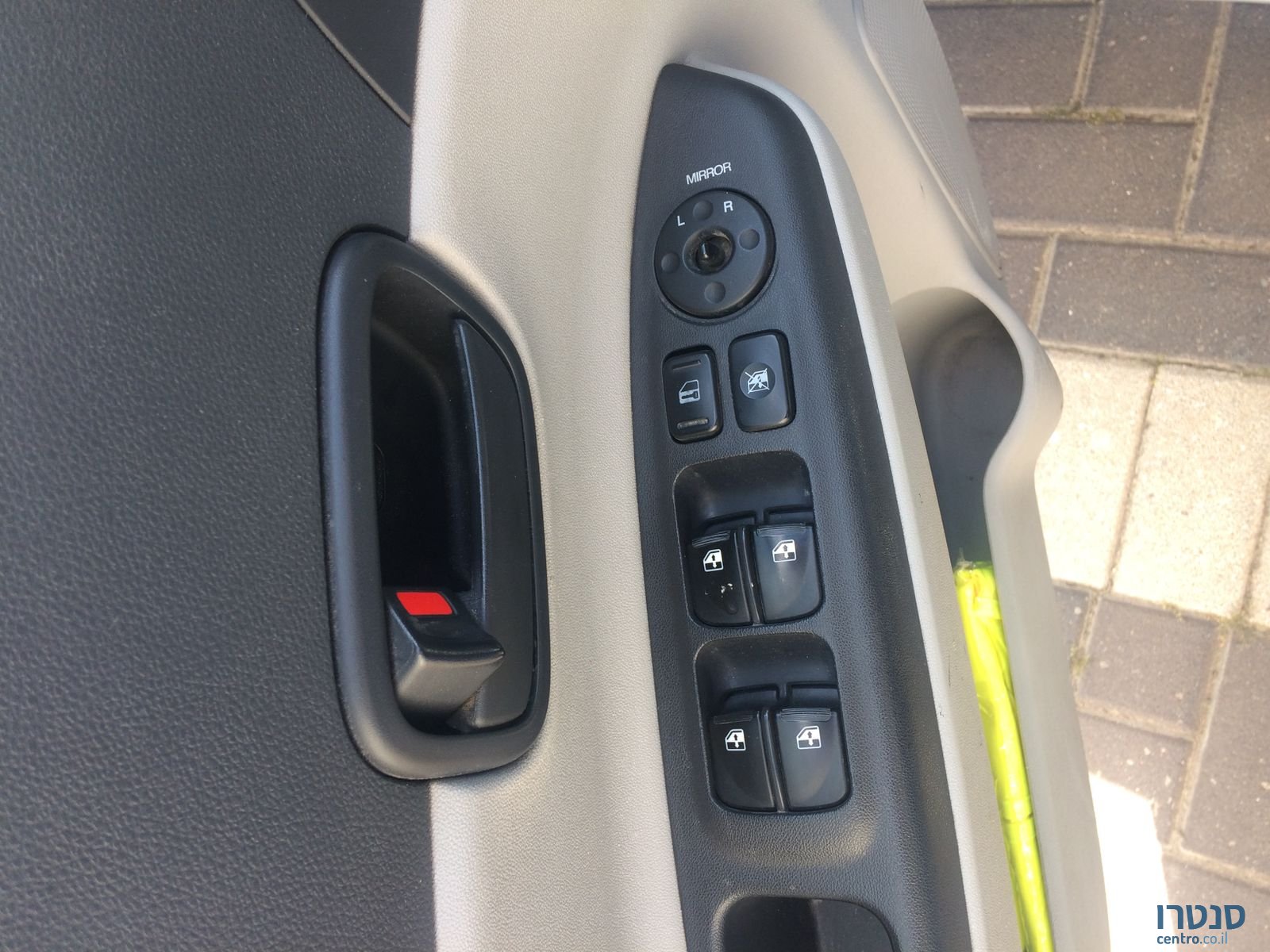 2007' Hyundai Accent photo #3