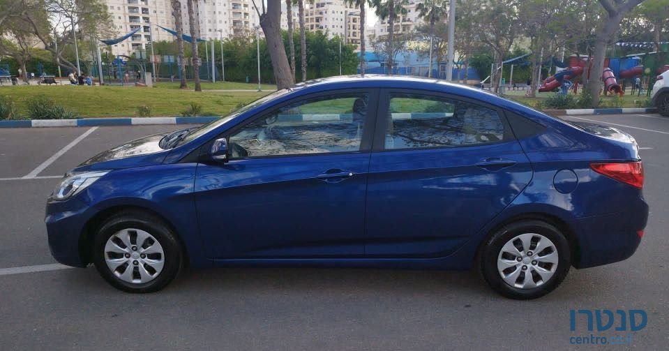 2017' Hyundai i25 יונדאי photo #5