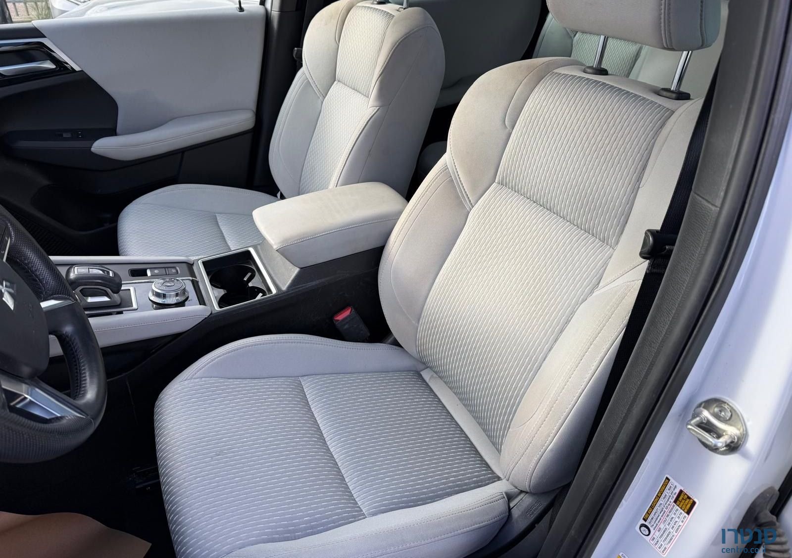 2022' Mitsubishi Outlander מיצובישי אאוטלנדר photo #6