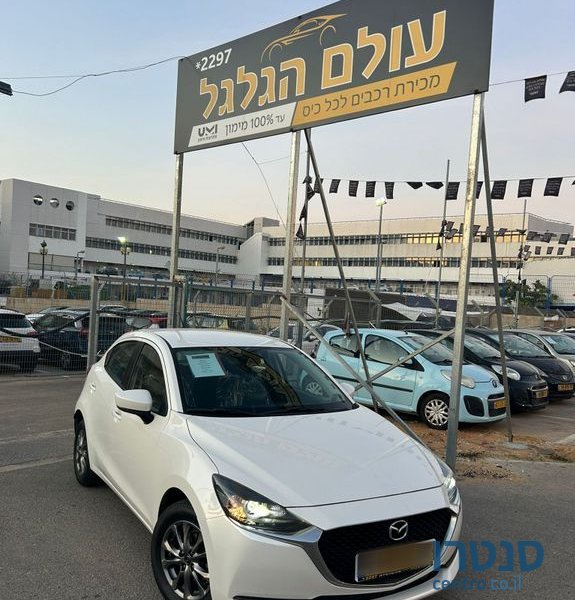 2021' Mazda 2 מאזדה photo #1