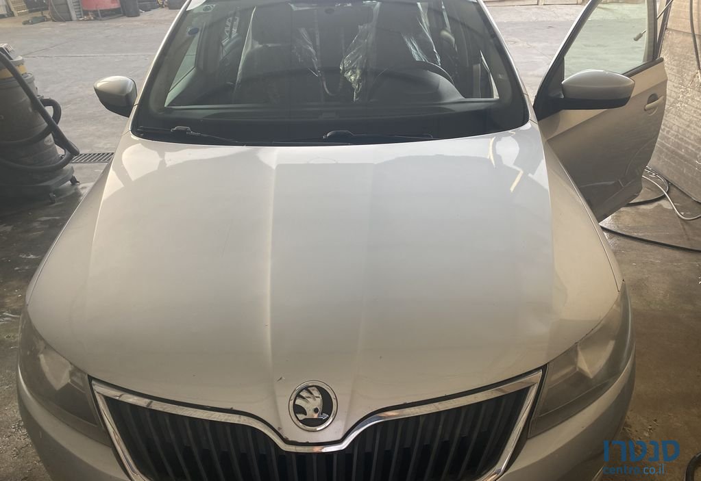 2014' Skoda Rapid סקודה ראפיד photo #1