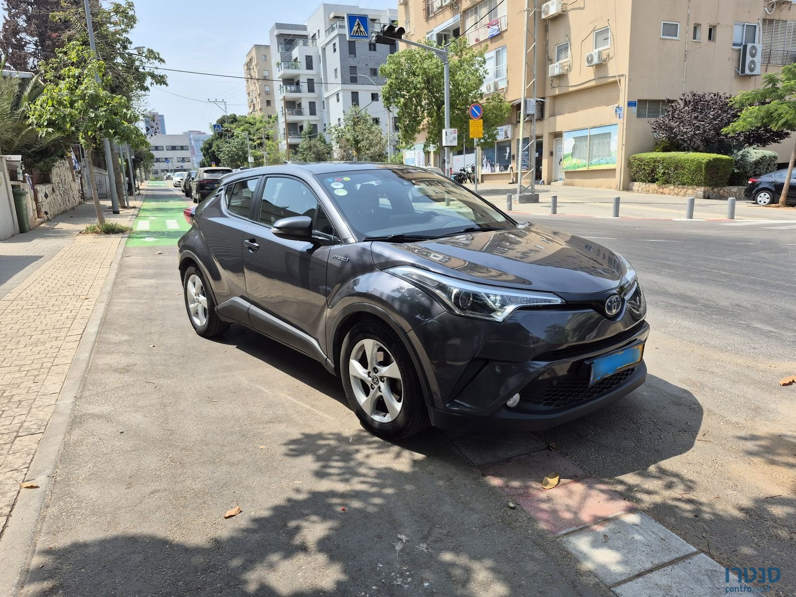 2019' Toyota C-HR טויוטה photo #1