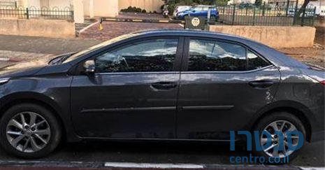 2015' Toyota Corolla טויוטה קורולה photo #3