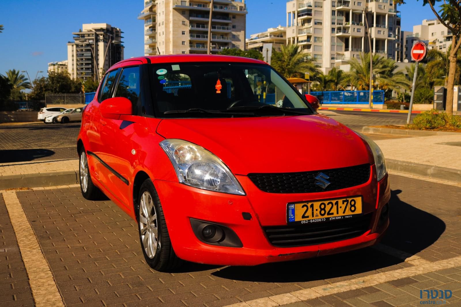 2011' Suzuki Swift סוזוקי סוויפט photo #1