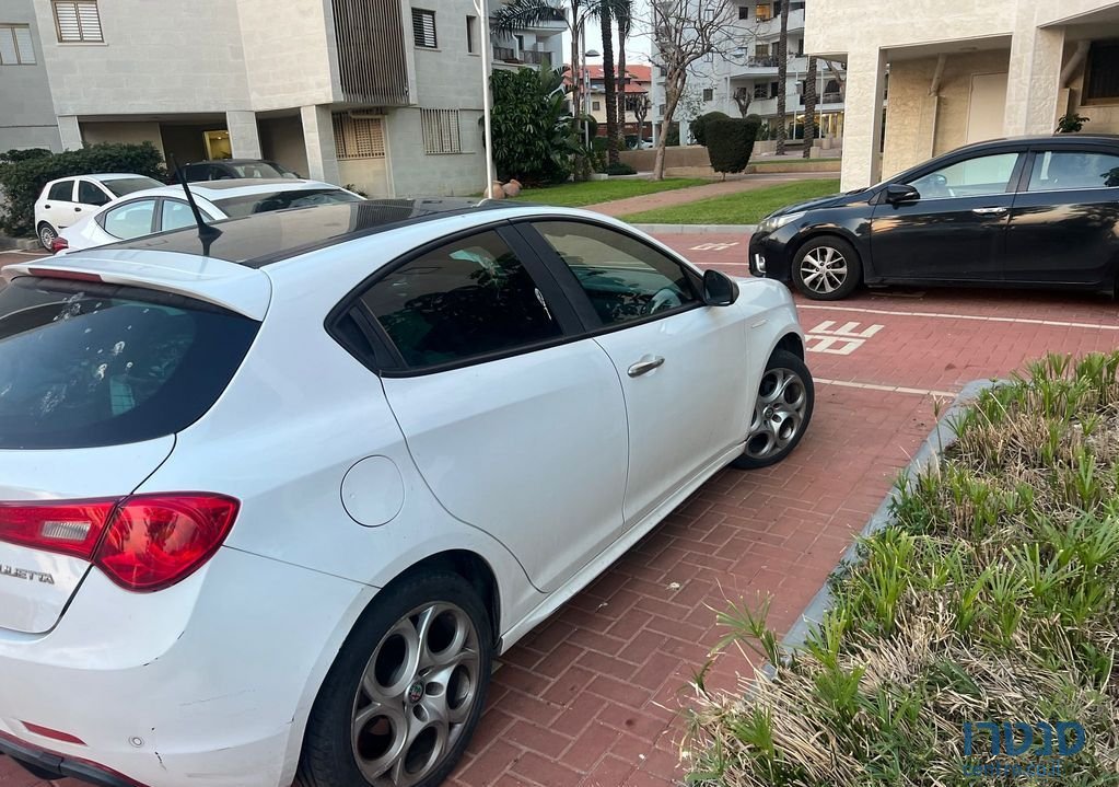 2019' Alfa Romeo Giulietta אלפא רומיאו ג'ולייטה photo #3