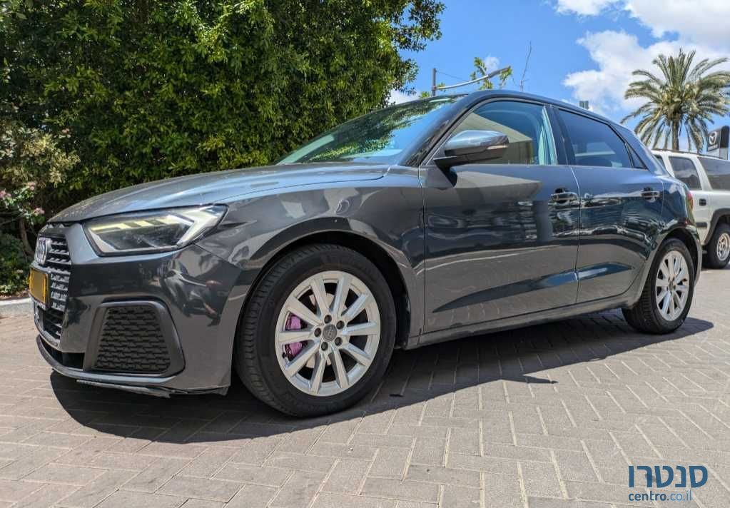 2019' Audi A1 אאודי photo #2